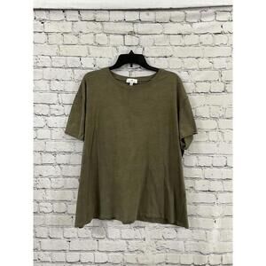 Urban‎ Daisy Tan Short Sleeve Tshirt Women’s Medium